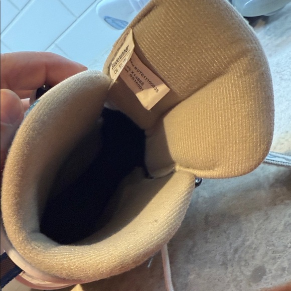 Blade Runner Girl’s Inline Skates Adjusts in Size as kid grows! US 5-8. Like New - Picture 12 of 15